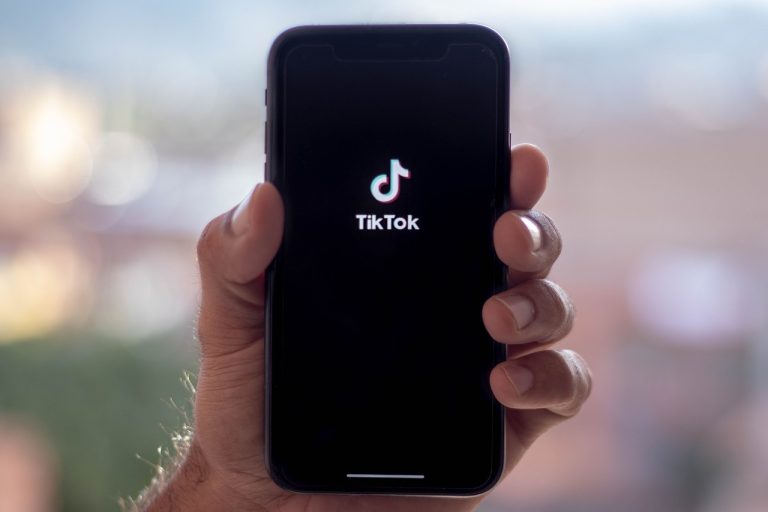 cat valoreaza 1 milion de puncte pe tiktok