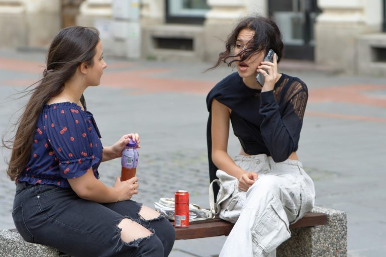 afla din ce tara este numarul de telefon