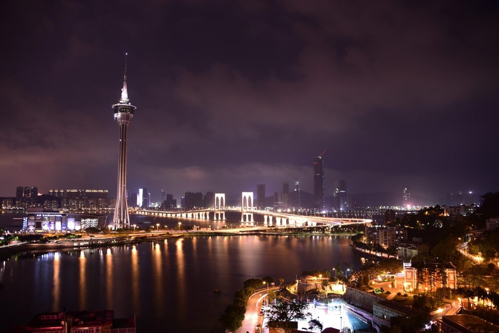 reguli macao 7
